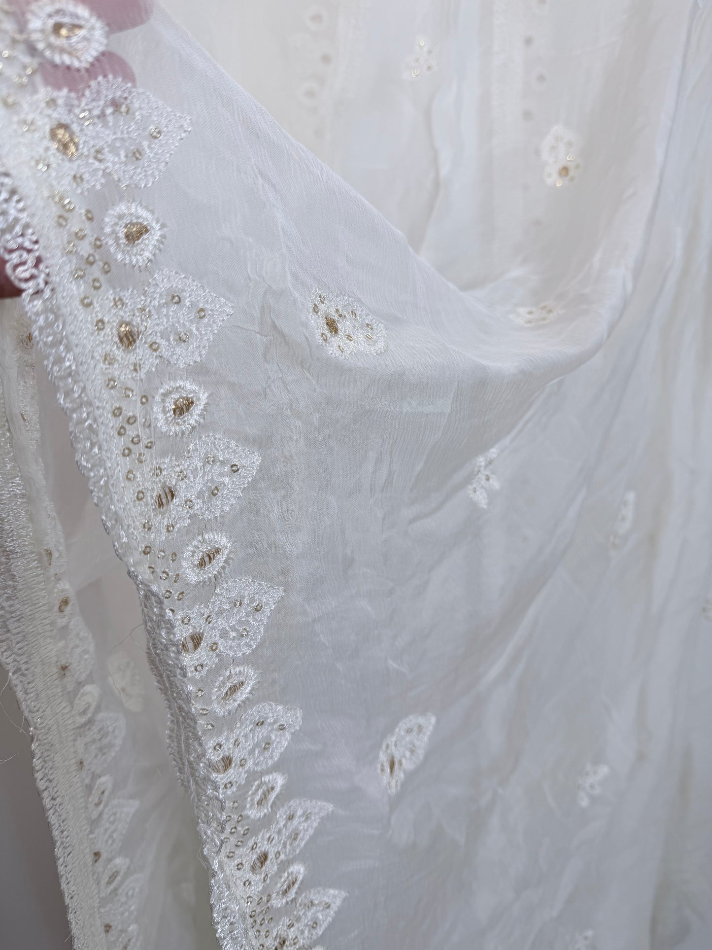 Off white dupatta