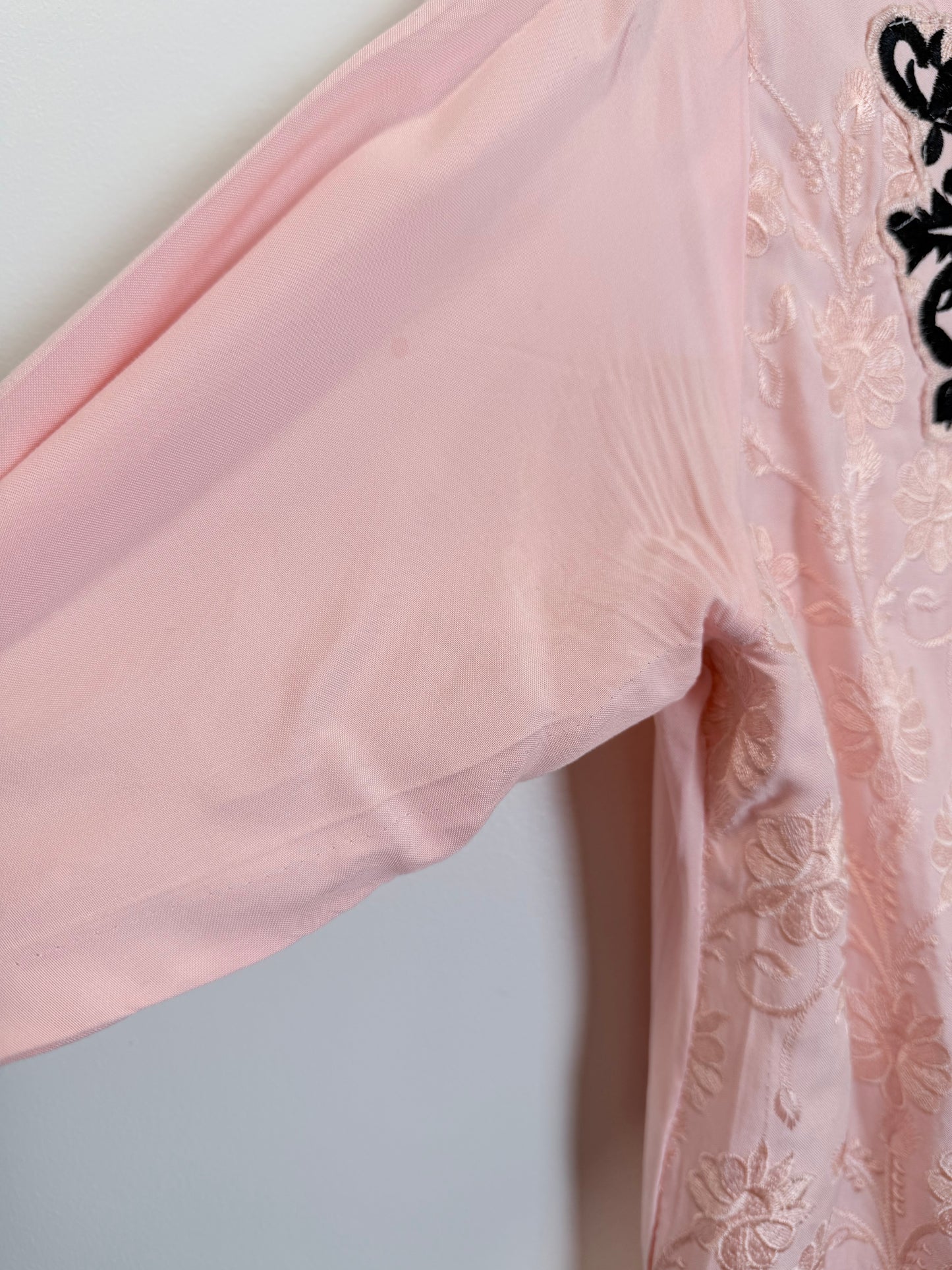 Light Pink Black - Size 40