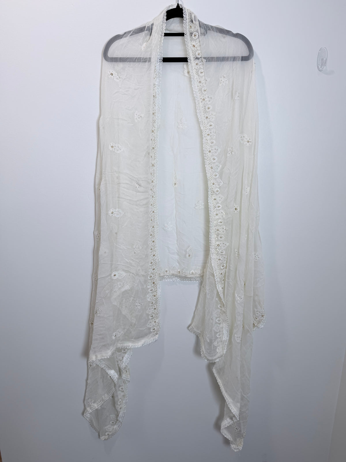 Off white dupatta
