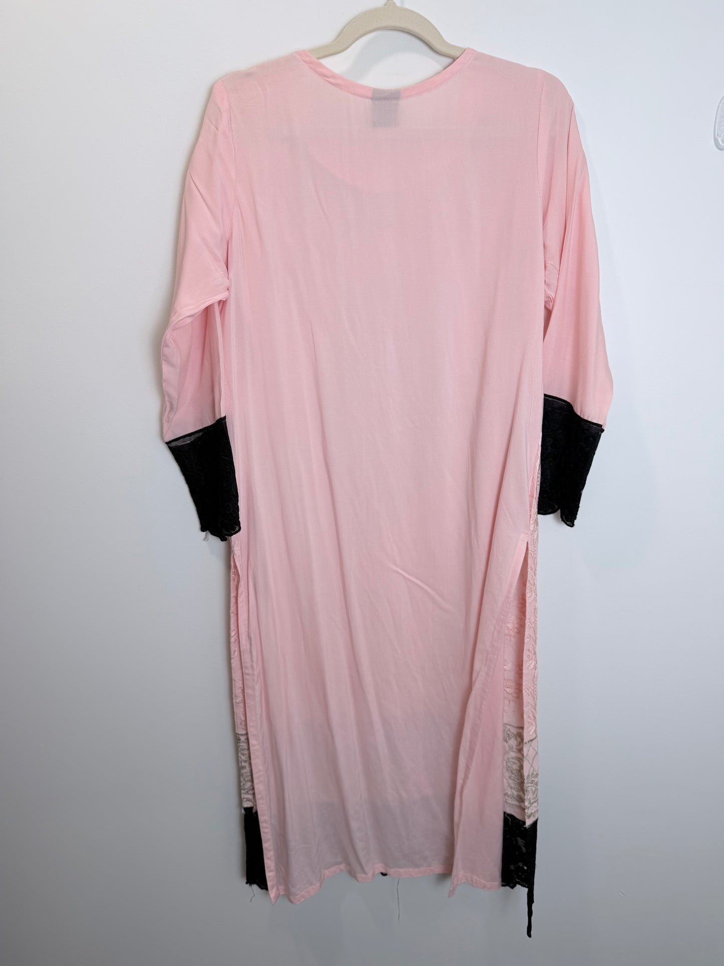 Light Pink Black - Size 40