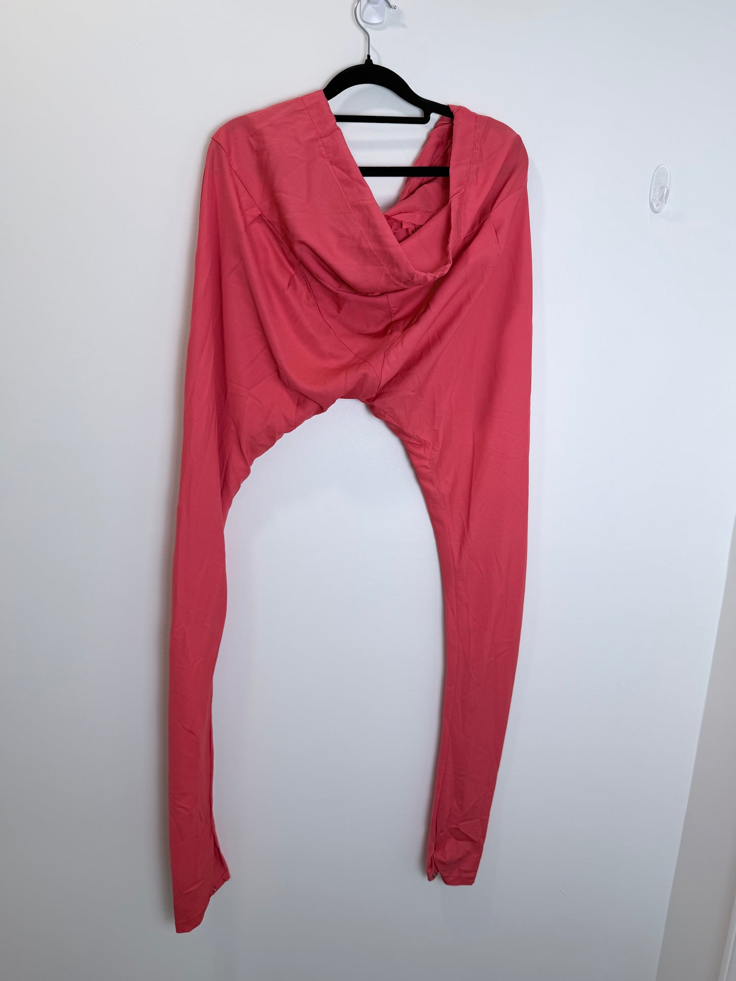 Solid Salmon - Size 40