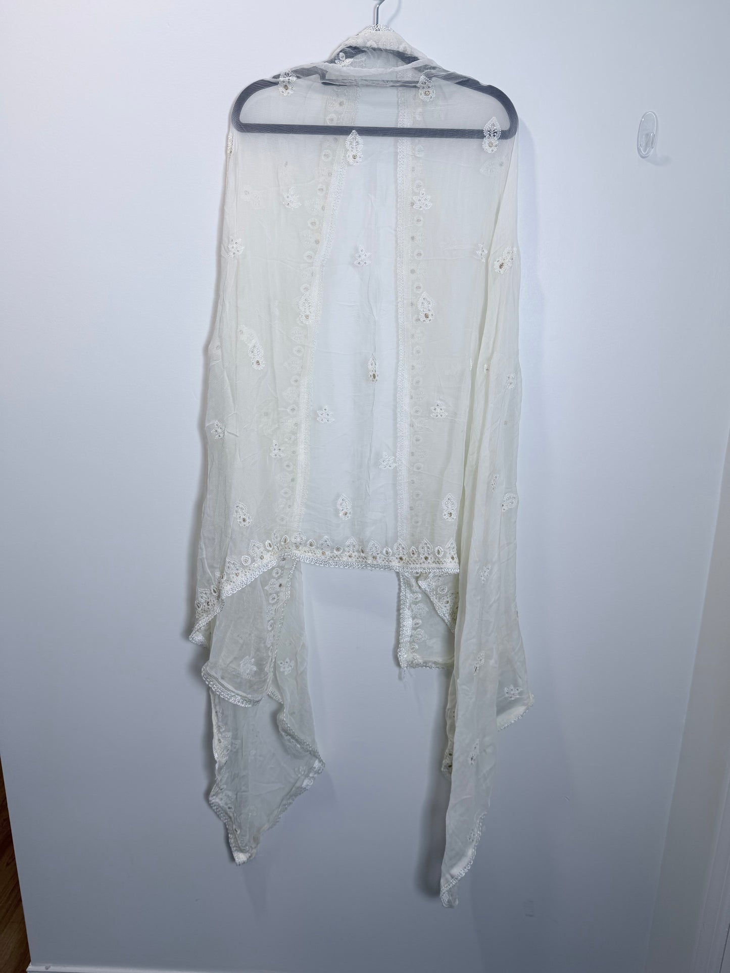 Off white dupatta